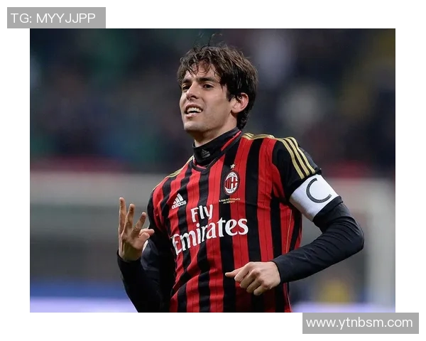 足球巨星卡卡的日常生活揭秘与训练背后的故事分享