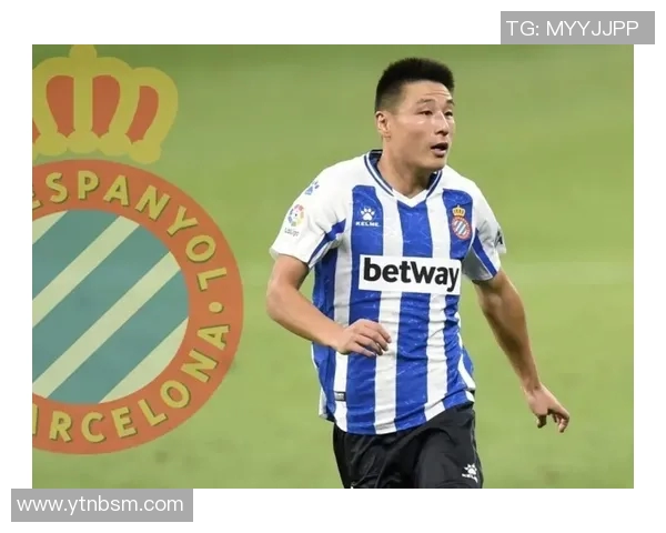 追逐足球明星的男孩们在异国他乡的梦想与奋斗之路